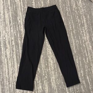 Men’s Lululemon Relaxed Fit Athletic Pants